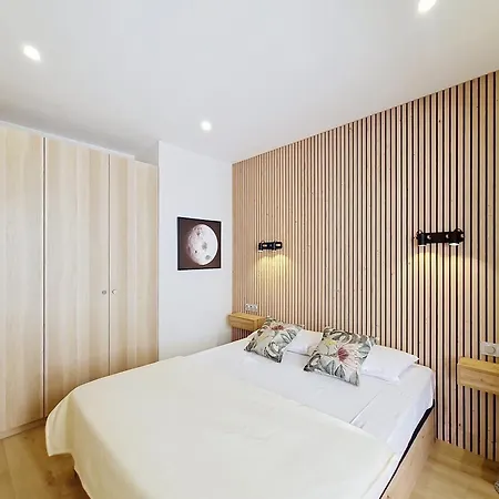 Nestor&jeeves - Maya Terrasse - Centre *